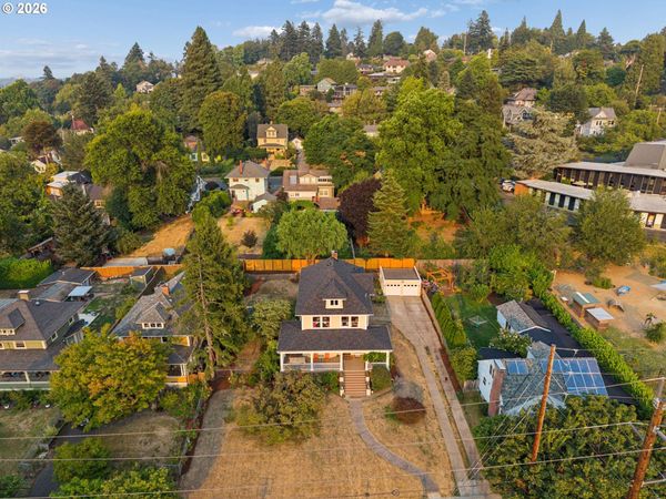 322 SE 61ST AVE, Portland, OR 97215