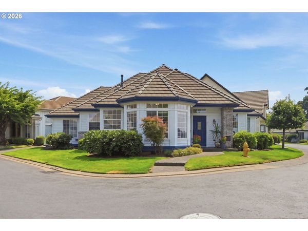1810 LAKE SHORE DR, Eugene, OR 97408