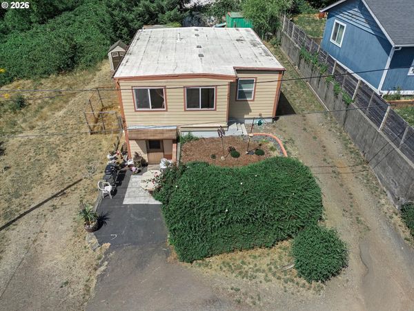 646 SE 8TH ST, Toledo, OR 97391