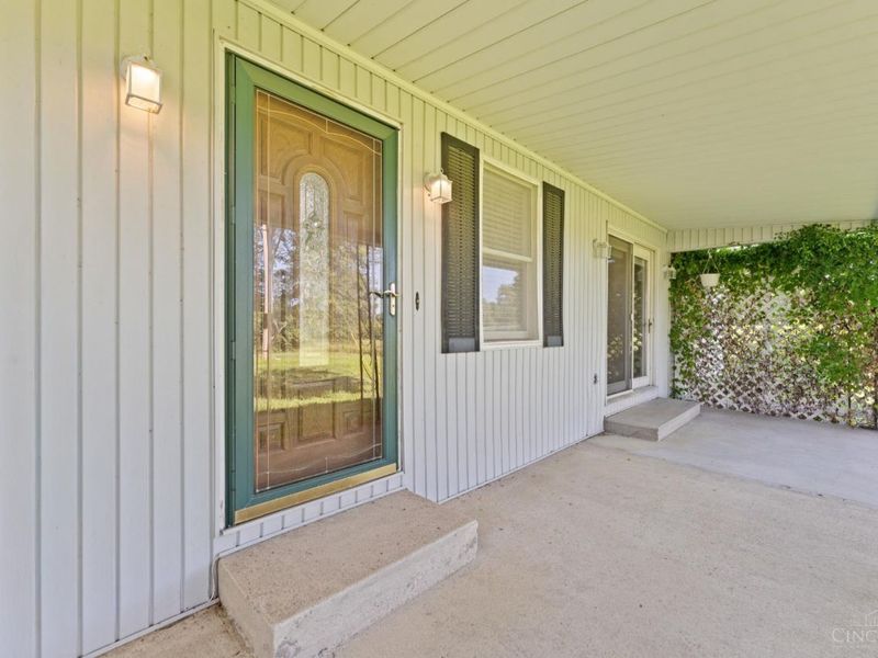 15830 Eastwood Road, Sterling Twp, OH 45154 Photo 10