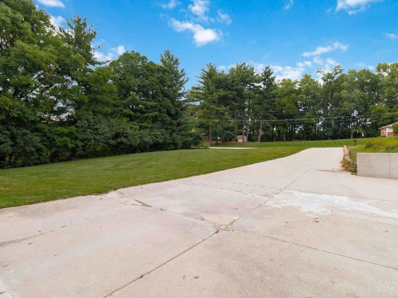8357 Richland Drive, Anderson Twp, OH 45255 Photo 7