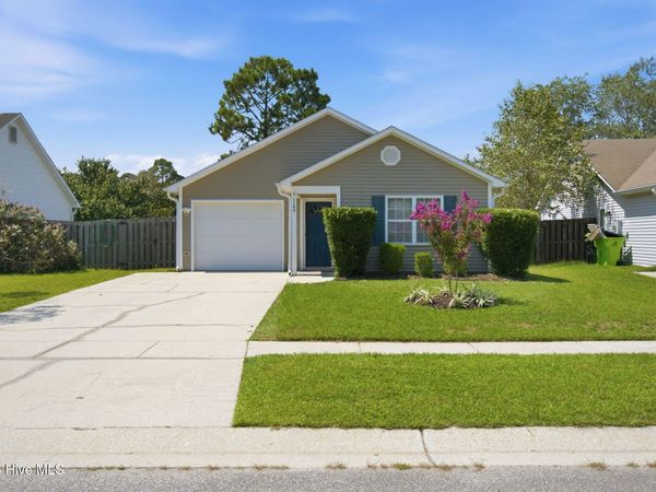 1149 Amber Pines Drive, Leland, NC 28451