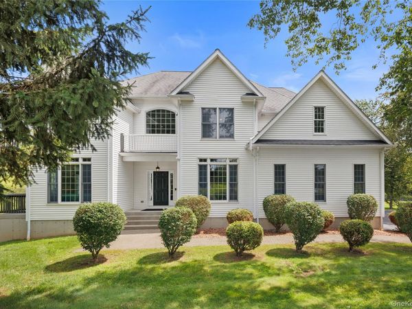 26 Mill Farm Lane, Brewster, NY 10509