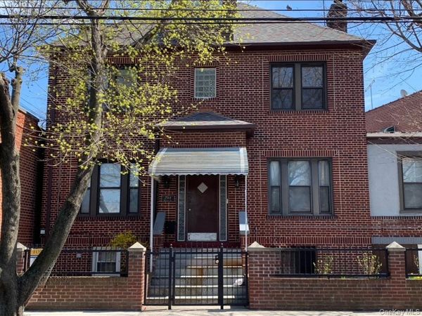 2564 Paulding Avenue , Bronx, NY 10469