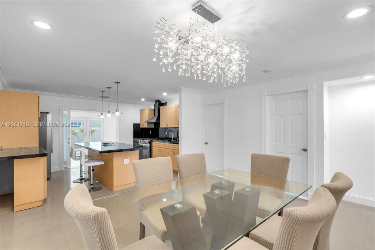3685 W 9th Ave, Hialeah, FL 33012 Photo