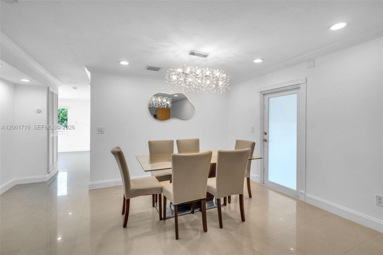 3685 W 9th Ave, Hialeah, FL 33012 Photo