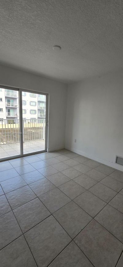 2415 NW 16th St Rd , Unit 315, Miami, FL 33125 Photo