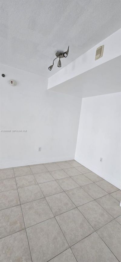 2415 NW 16th St Rd , Unit 315, Miami, FL 33125 Photo