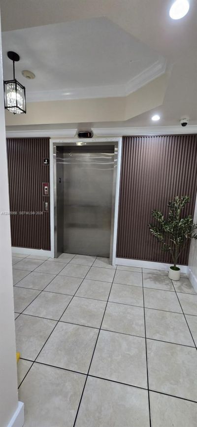 2415 NW 16th St Rd , Unit 315, Miami, FL 33125 Photo