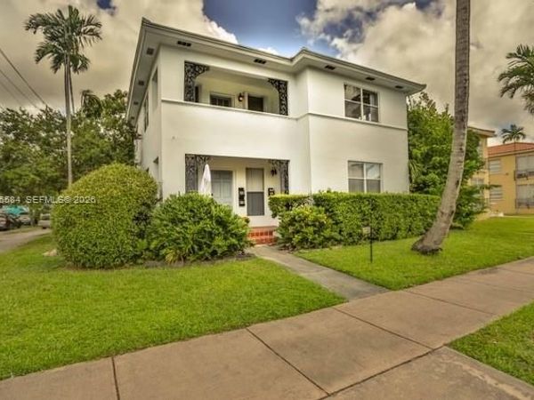 47 Sidonia Ave , Unit 47, Coral Gables, FL 33134