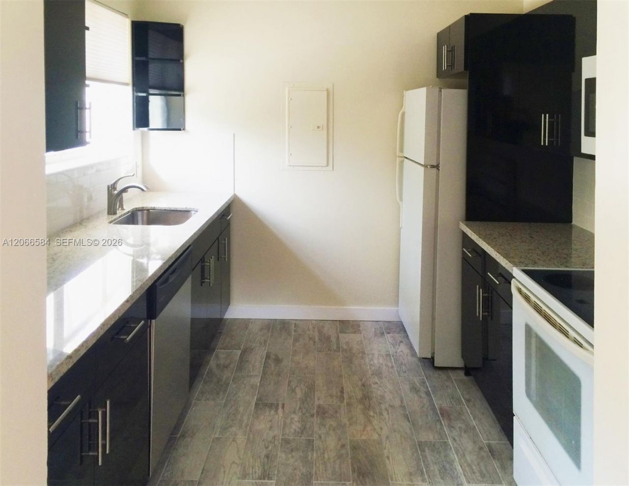 47 Sidonia Ave, Unit 47, Coral Gables, FL 33134 Photo