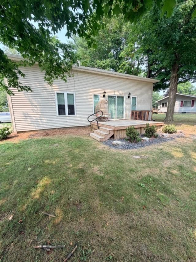 159 E Oak Street Ne, Sand Lake, MI 49343 Main Photo