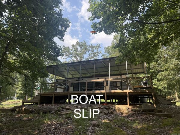 441 Cherokee Circle, Greers Ferry, AR 72067