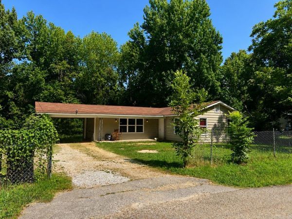 900 warren, Jonesboro, AR 72401