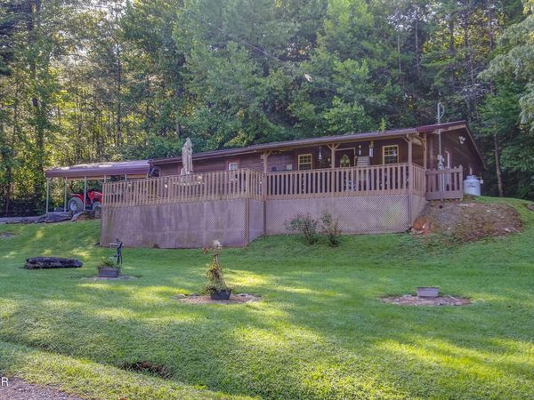 1149 Tranquility Hills Way, Cosby, TN 37722
