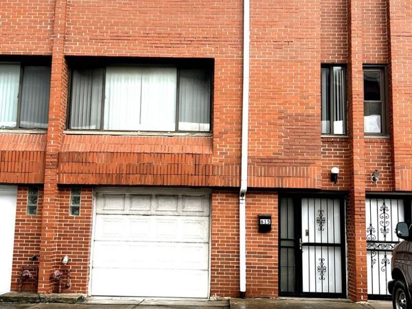 615 W 25th Place , Chicago, IL 60616