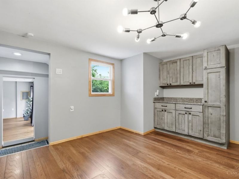 239 Burkhart Avenue, Reading, OH 45215 Photo 19