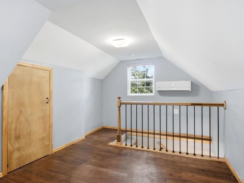 239 Burkhart Avenue, Reading, OH 45215 Photo 34