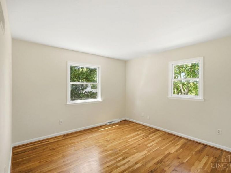 1046 Eastland Terrace, Anderson Twp, OH 45230 Photo 25