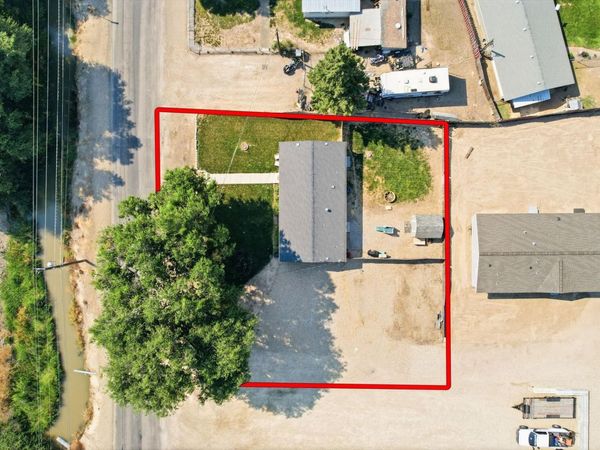 689 Notus Rd, Notus, ID 83656
