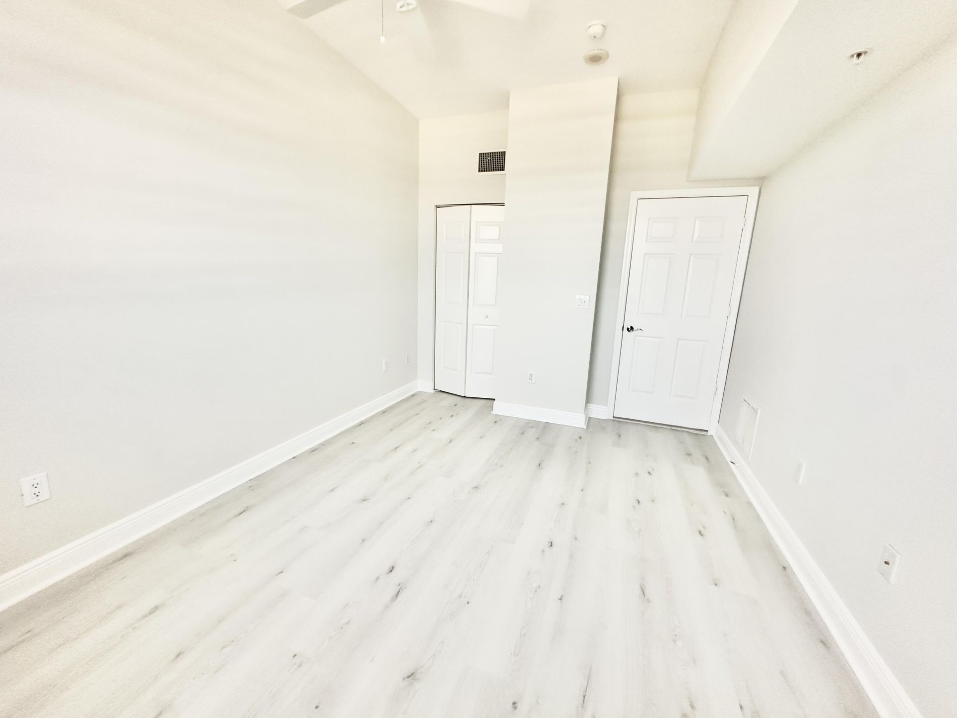 610 Clematis Street, Unit 808, West Palm Beach, FL 33401 Photo
