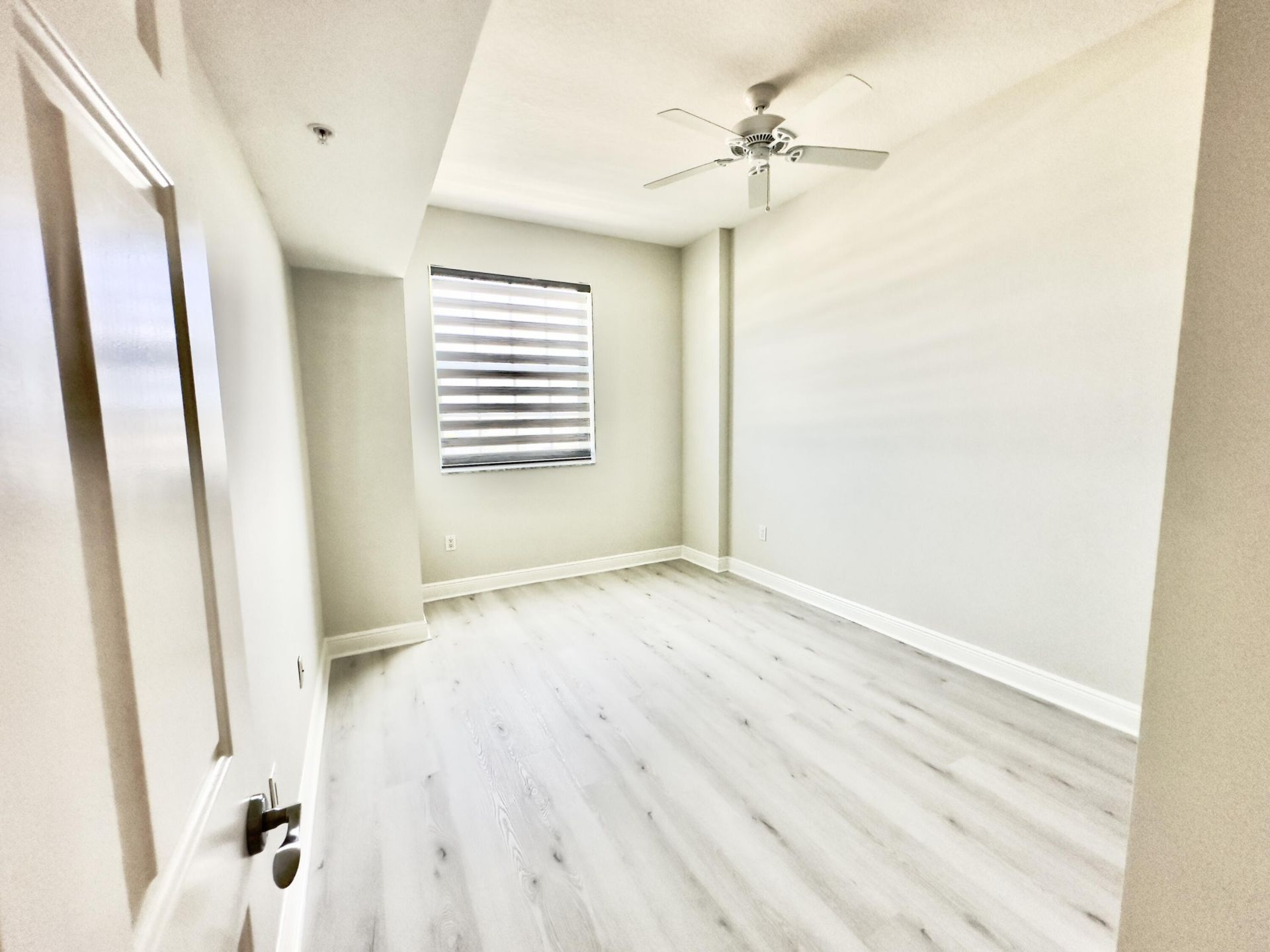 610 Clematis Street, Unit 808, West Palm Beach, FL 33401 Photo