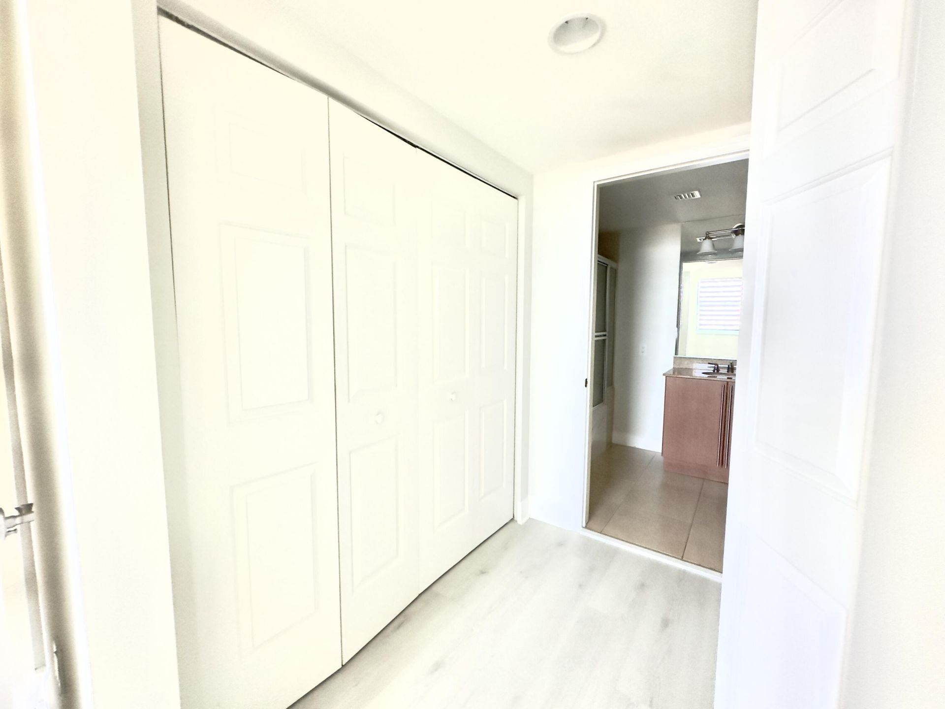 610 Clematis Street, Unit 808, West Palm Beach, FL 33401 Photo