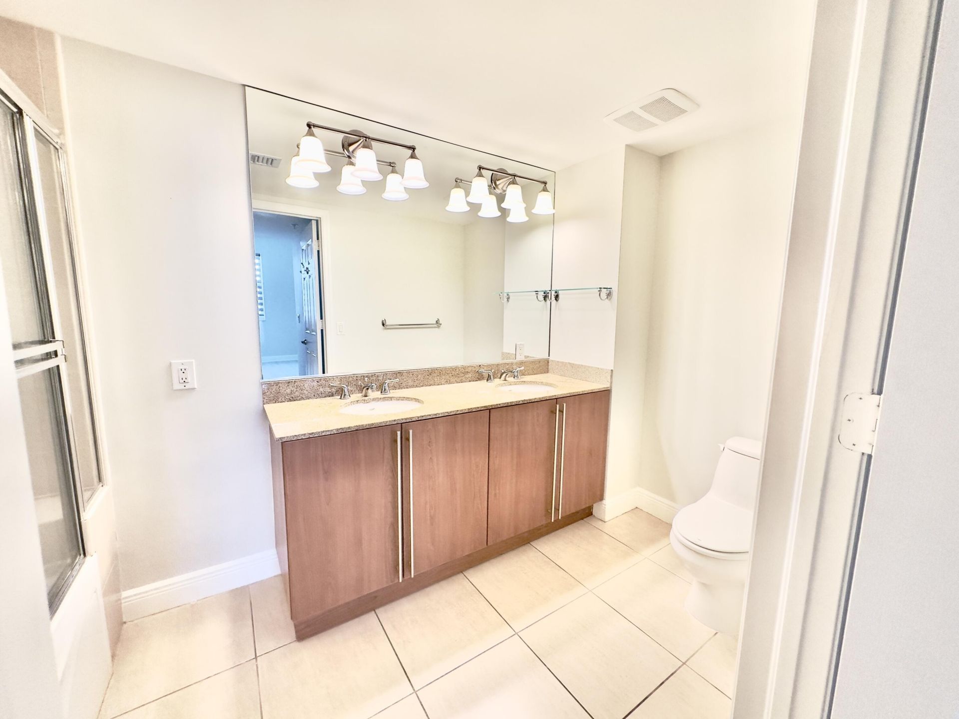 610 Clematis Street, Unit 808, West Palm Beach, FL 33401 Photo