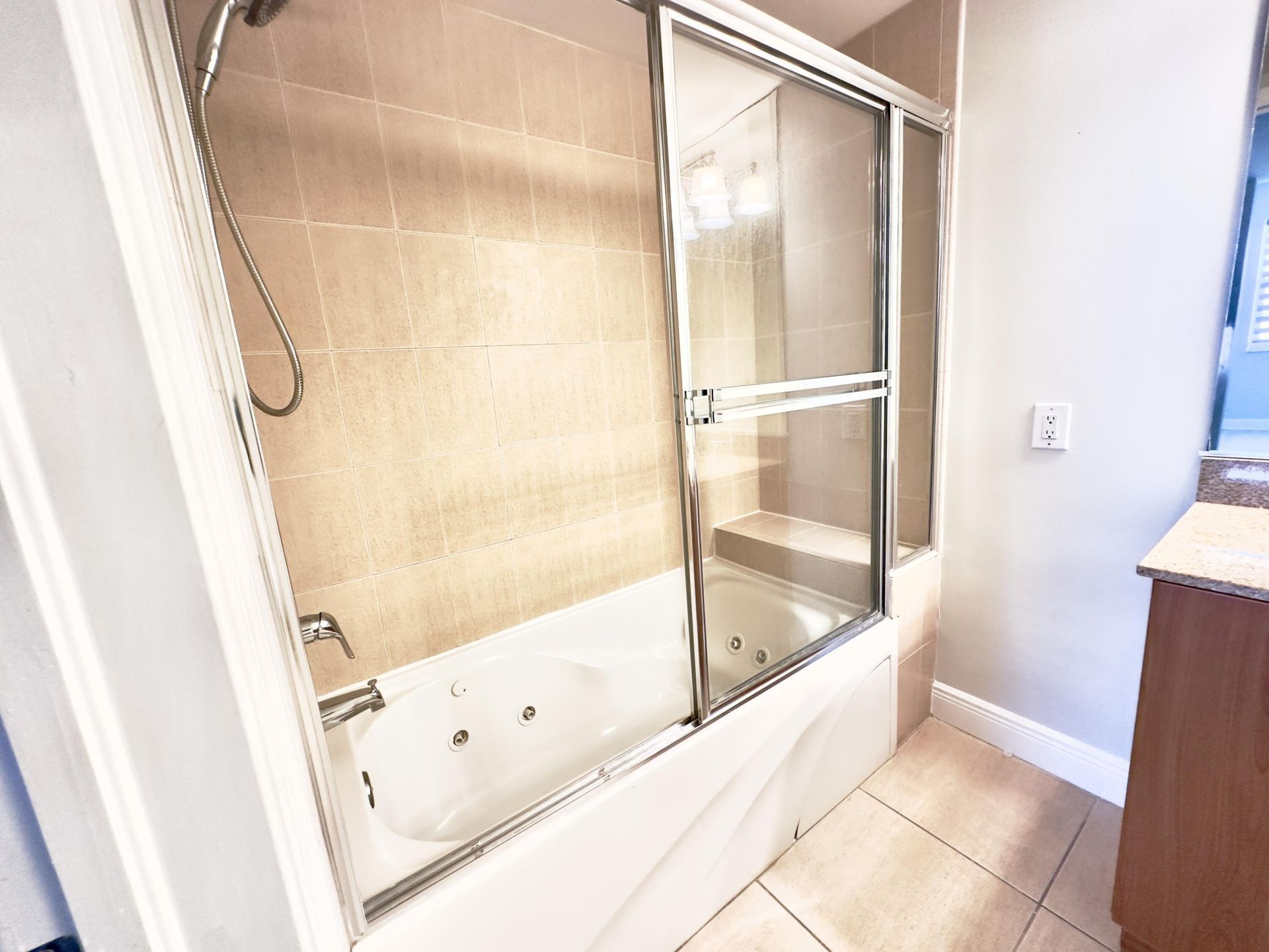610 Clematis Street, Unit 808, West Palm Beach, FL 33401 Photo
