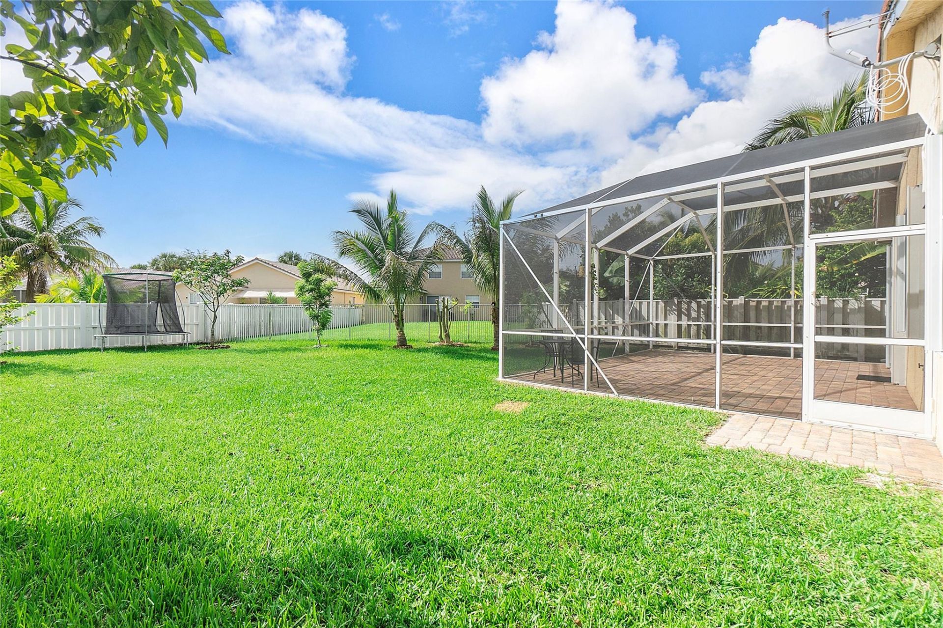 5385 NW 124th Way, Coral Springs, FL 33076 Photo