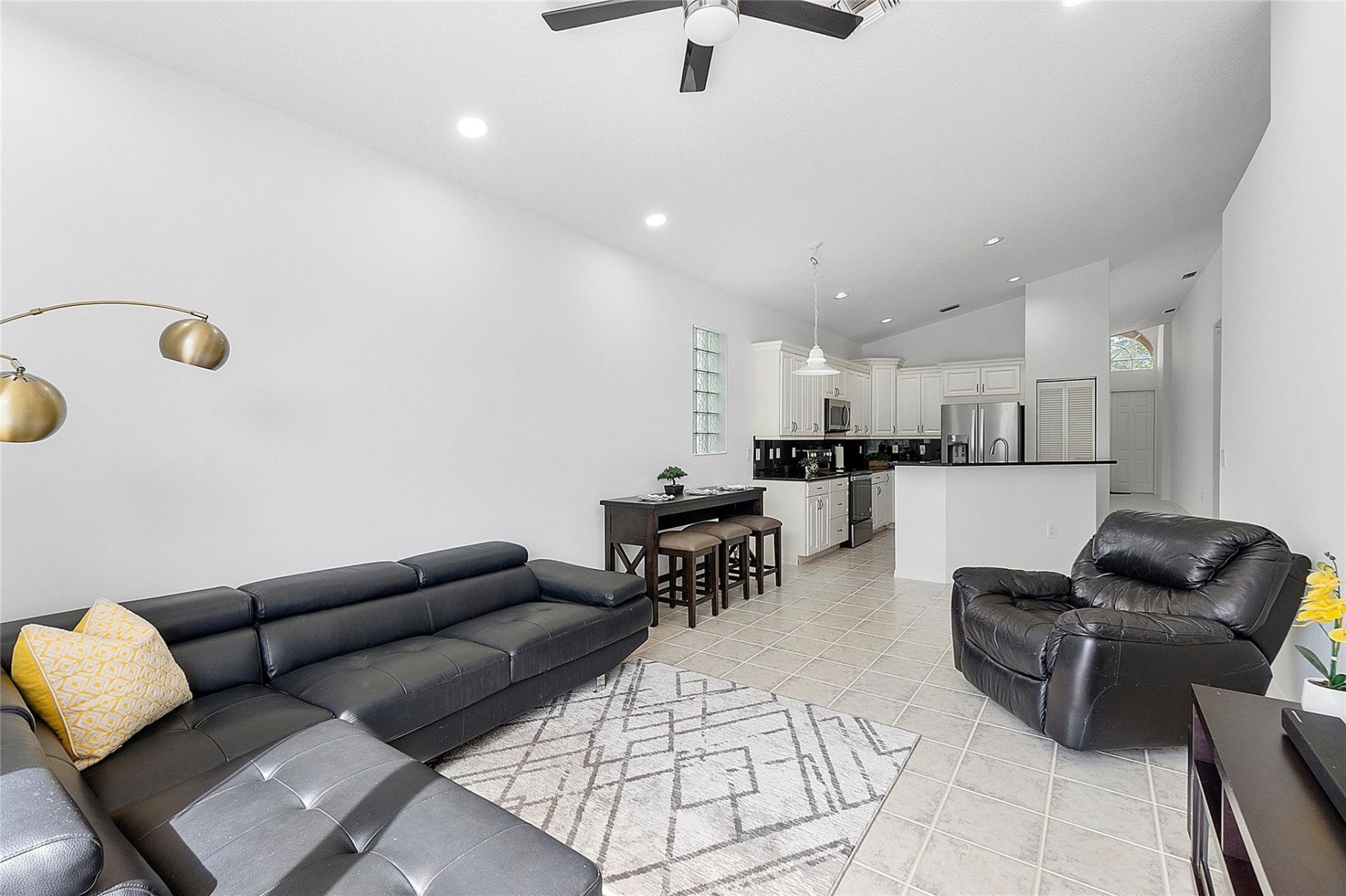 5385 NW 124th Way, Coral Springs, FL 33076 Photo