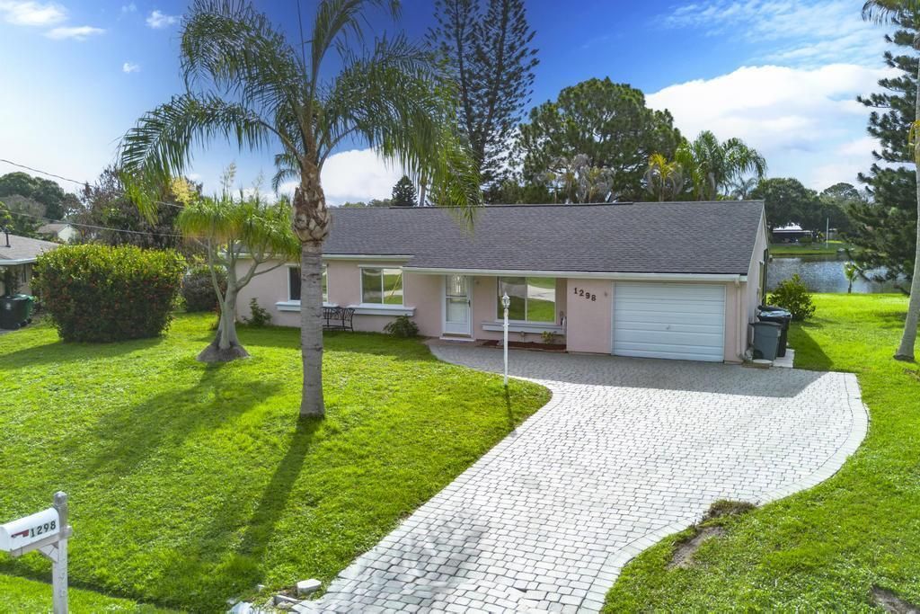 1298 SE Rickenbacker Terrace, Port Saint Lucie, FL 34952 Photo