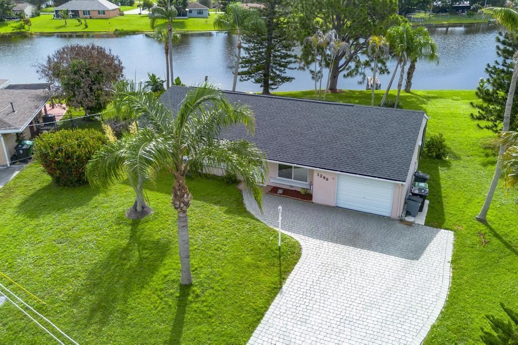 1298 SE Rickenbacker Terrace, Port Saint Lucie, FL 34952 Photo