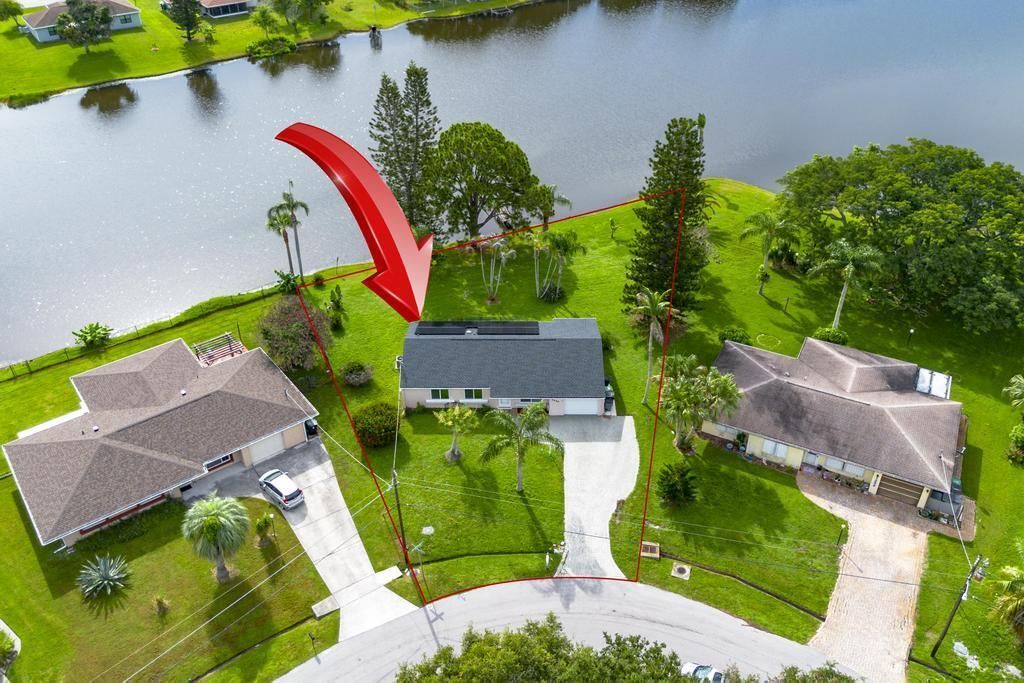 1298 SE Rickenbacker Terrace, Port Saint Lucie, FL 34952 Photo