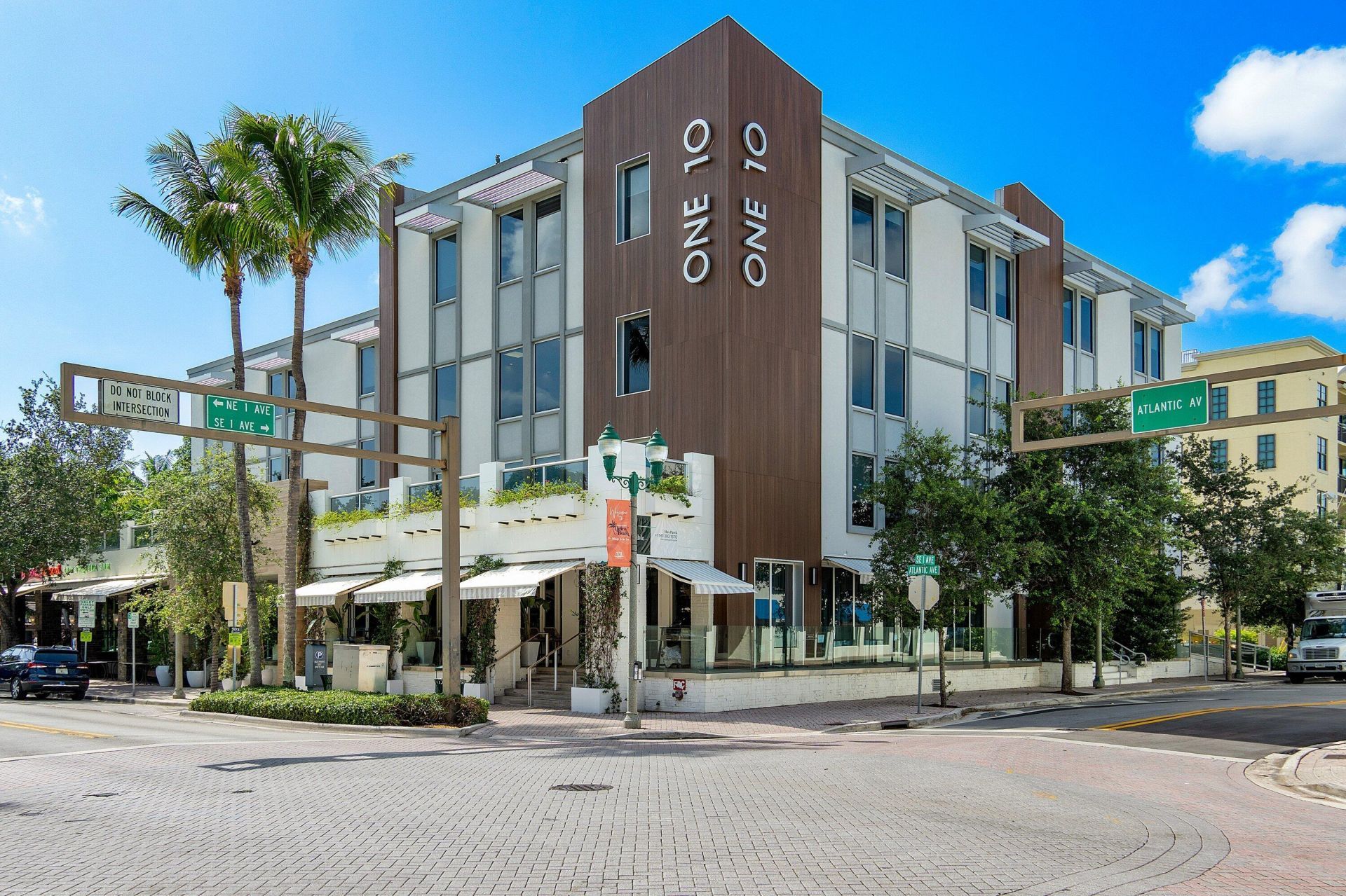830 Lake Shore Drive, Delray Beach, FL 33444 Photo