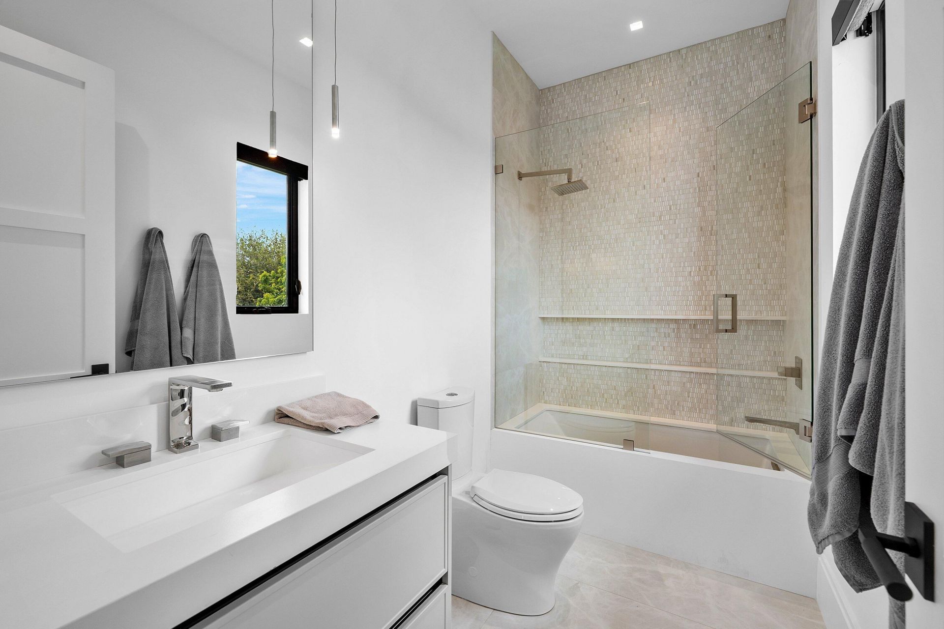 830 Lake Shore Drive, Delray Beach, FL 33444 Photo