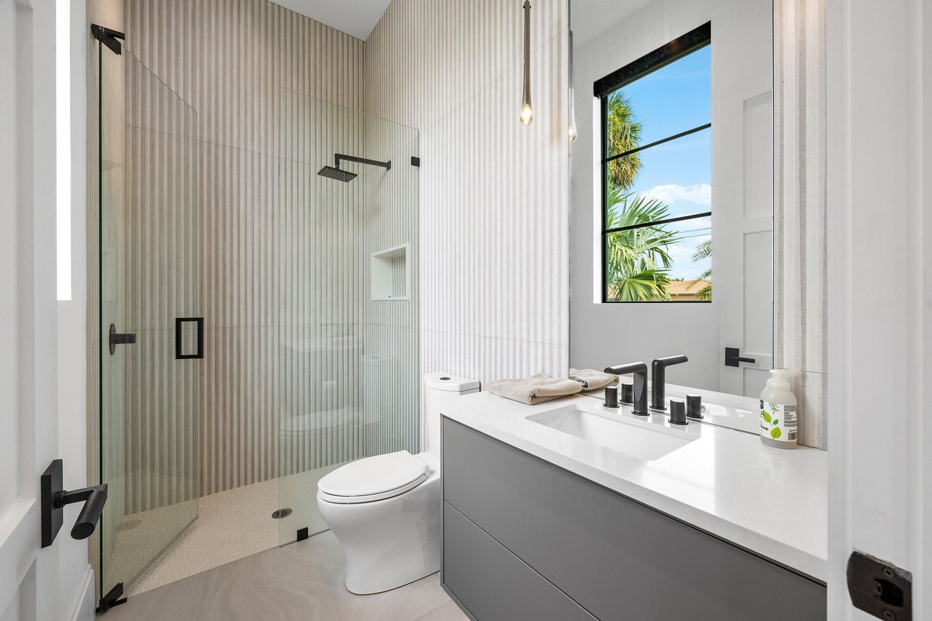 830 Lake Shore Drive, Delray Beach, FL 33444 Photo