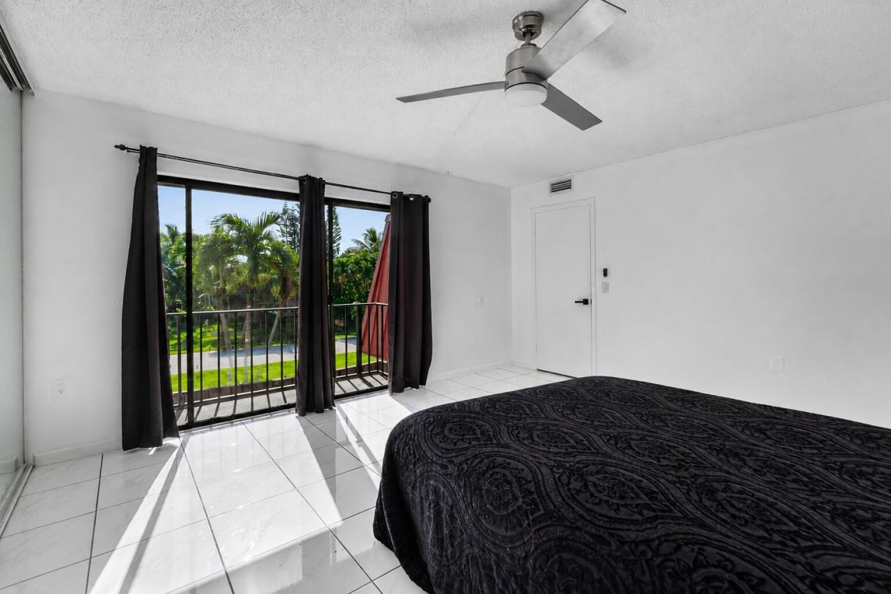 3310 Meridian Way S, Unit A, Palm Beach Gardens, FL 33410 Photo