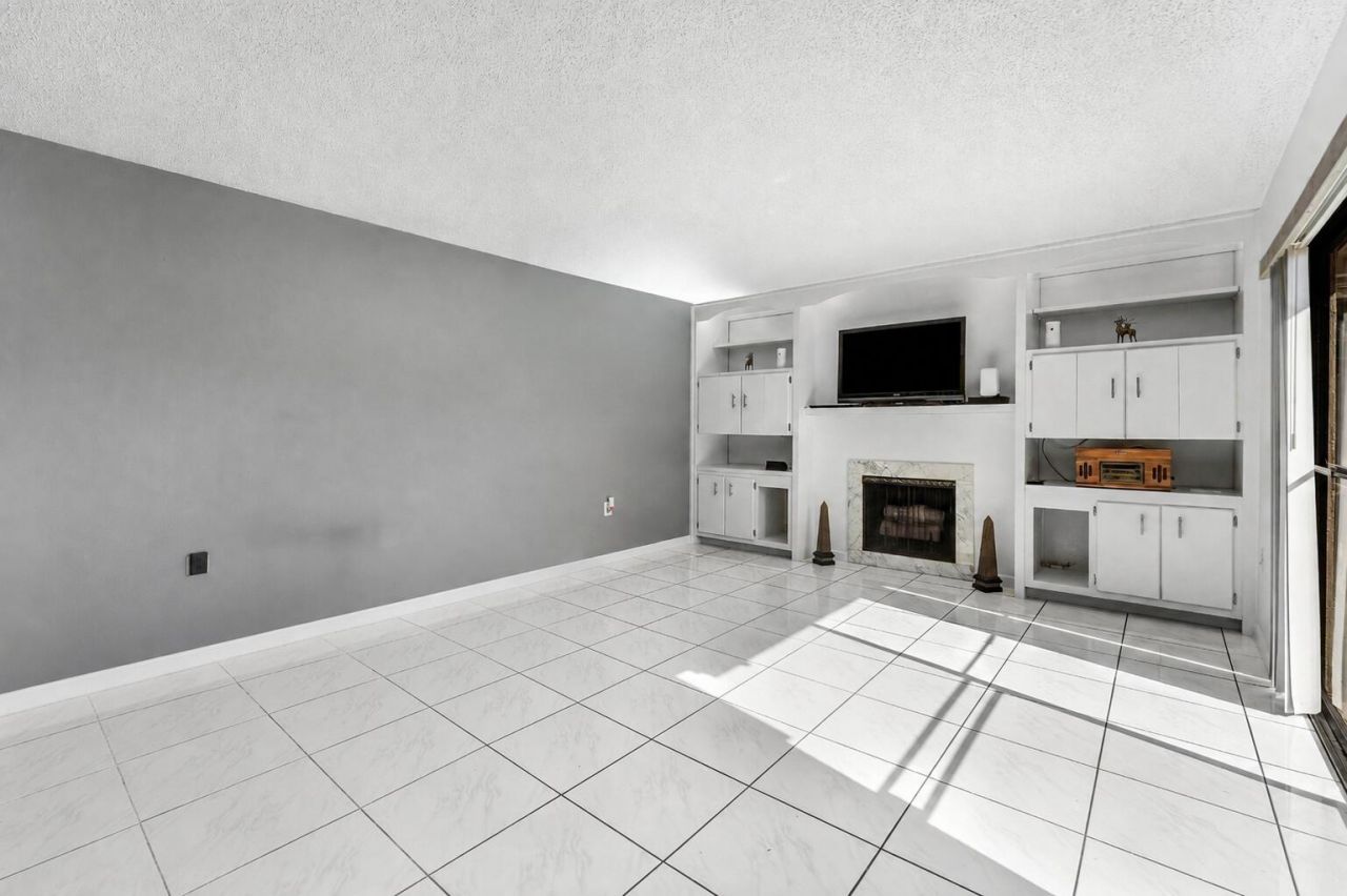 3310 Meridian Way S, Unit A, Palm Beach Gardens, FL 33410 Photo