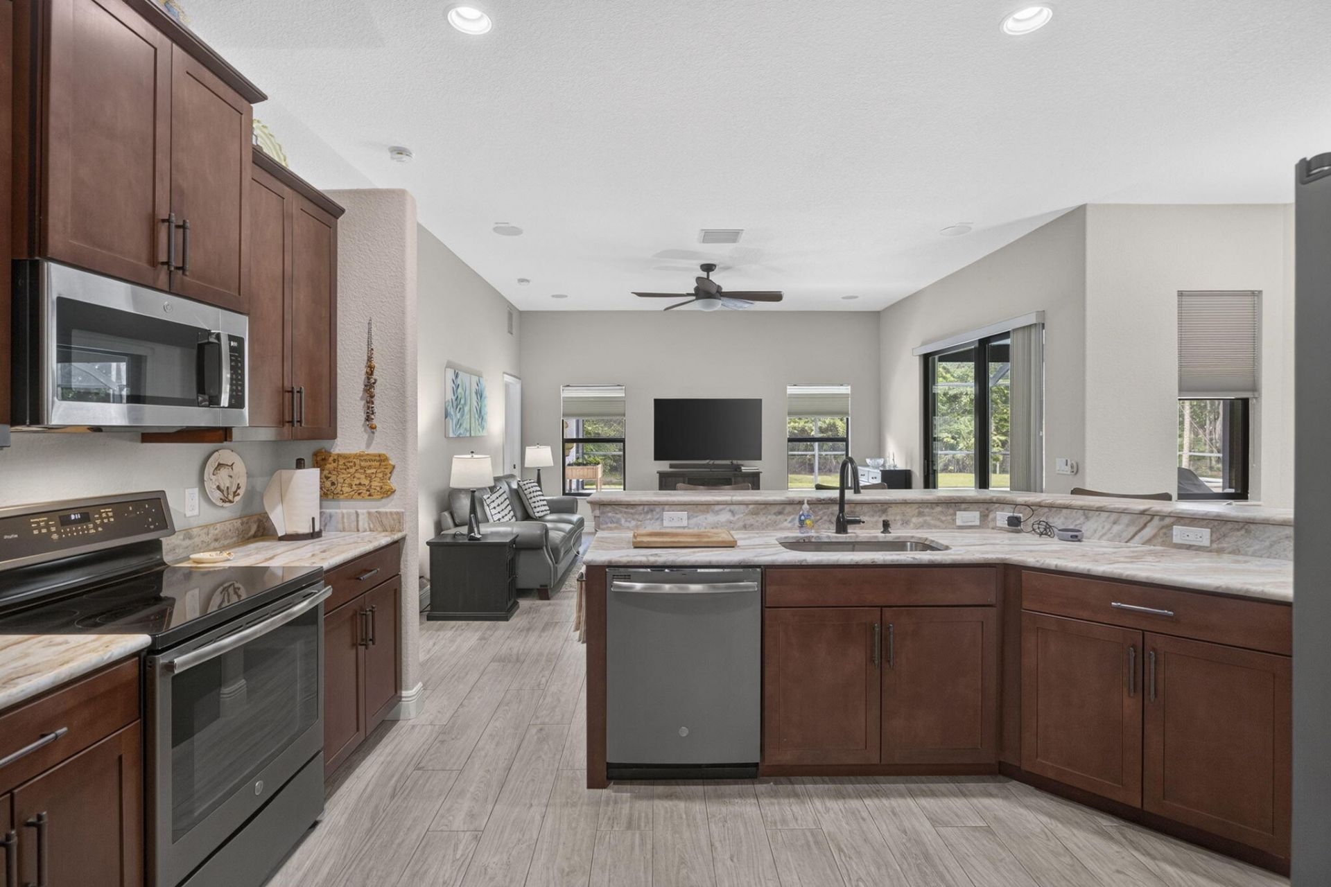 17377 W Alan Black Boulevard, The Acreage, FL 33470 Photo