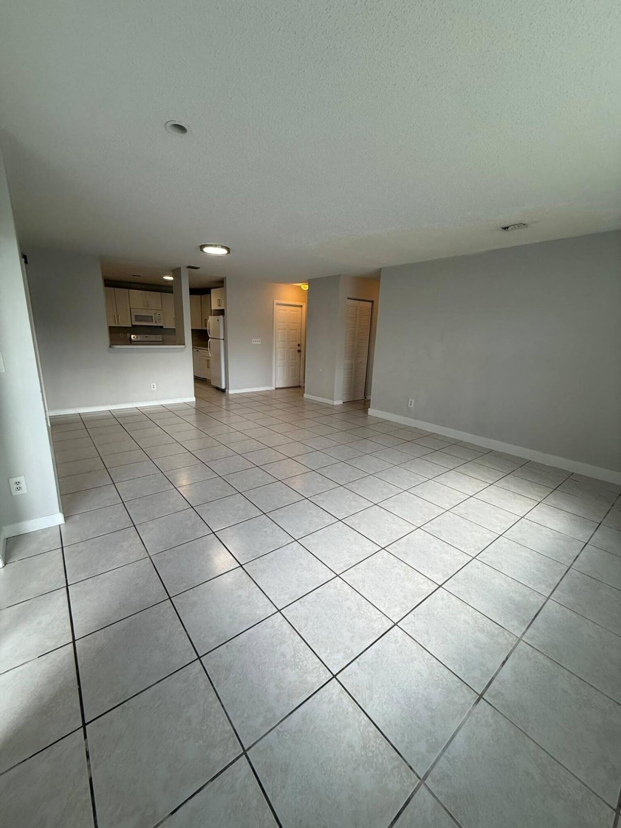 3647 NW 94th Avenue, Unit 4H, Sunrise, FL 33351 Photo