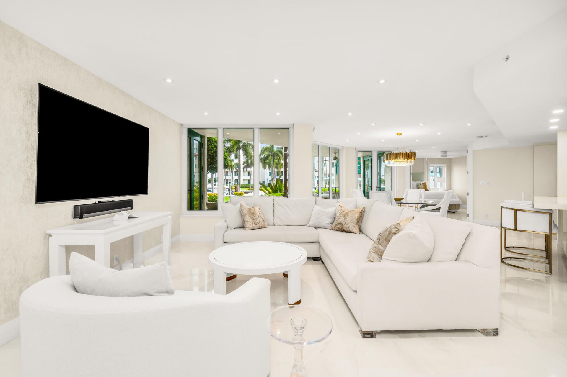 100 SE 5th Avenue, Unit 103, Boca Raton, FL 33432 Photo