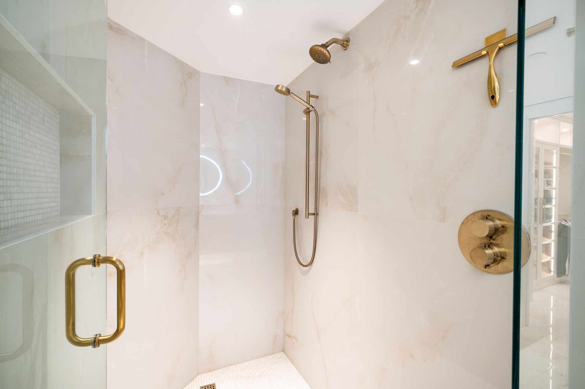 100 SE 5th Avenue, Unit 103, Boca Raton, FL 33432 Photo