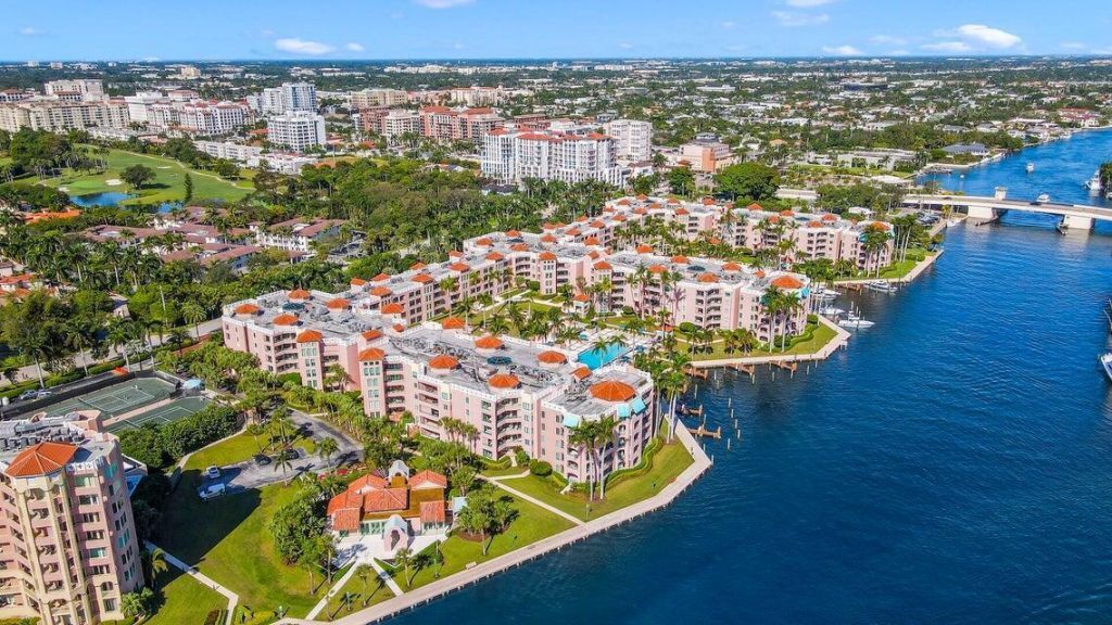 100 SE 5th Avenue, Unit 103, Boca Raton, FL 33432 Photo