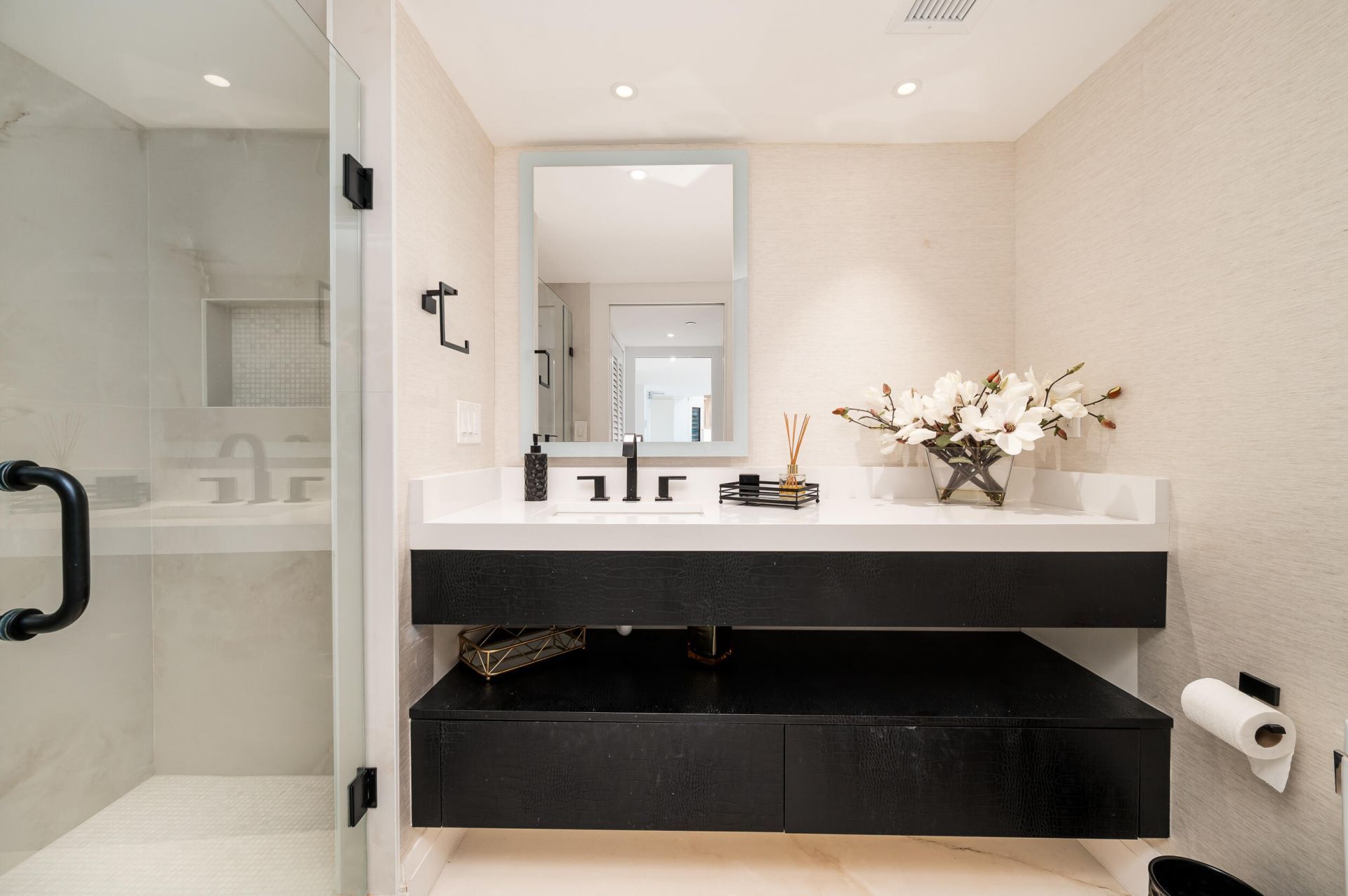 100 SE 5th Avenue, Unit 103, Boca Raton, FL 33432 Photo