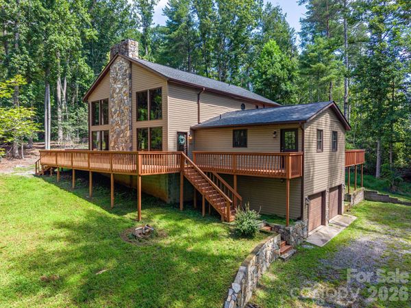 2525 Big Horn Drive , Morganton, NC 28655