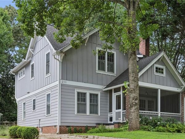 211 Greenwood Circle , Decatur, GA 30030