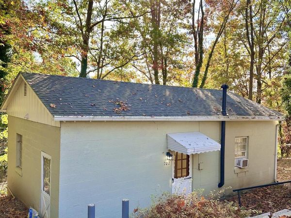 702 Jefferson AVE , Clifton Forge, VA 24422