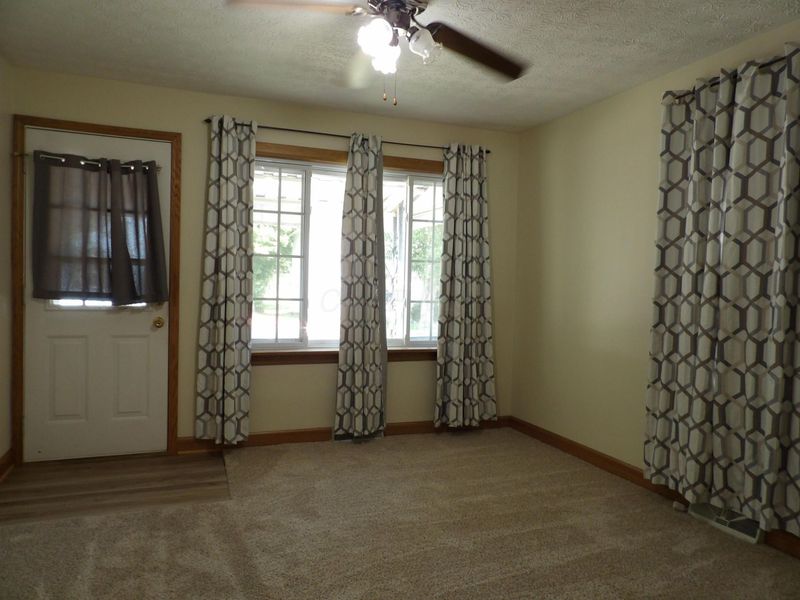 403 Miller Avenue, Lancaster, OH 43130 Photo 3