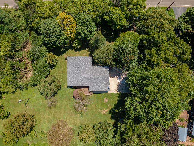 4880 Hayden Run Road, Columbus, OH 43221 Photo 25